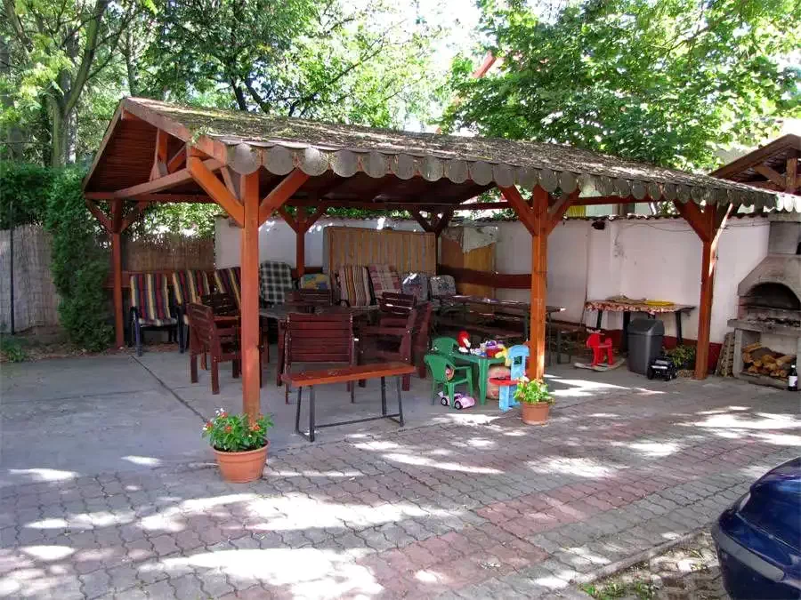 Cazare | Cabană (K0290-7) Imaginea poate fi supusă drepturilor de autor. Se recomandă contactarea titularului drepturilor. Cazare | Cabană (K0290-7) Imaginea poate fi supusă drepturilor de autor. Se recomandă contactarea titularului drepturilor.