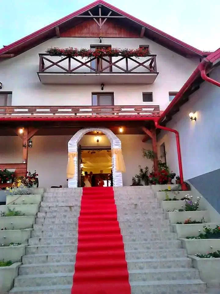 Cehu Silvaniei Cazare | Motel (K0627-6) Imaginea poate fi supusă drepturilor de autor. Se recomandă contactarea titularului drepturilor.