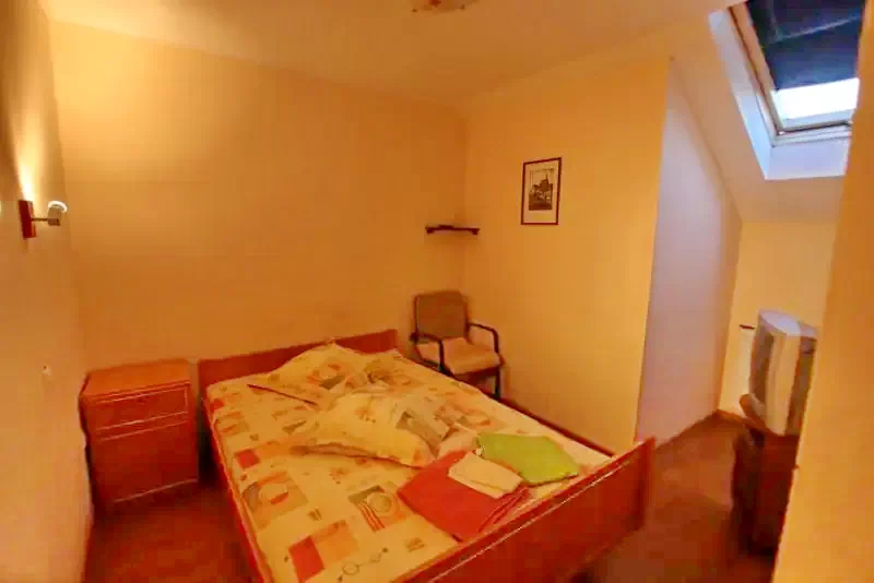 Cehu Silvaniei Cazare | Motel (K0627-22) Imaginea poate fi supusă drepturilor de autor. Se recomandă contactarea titularului drepturilor.