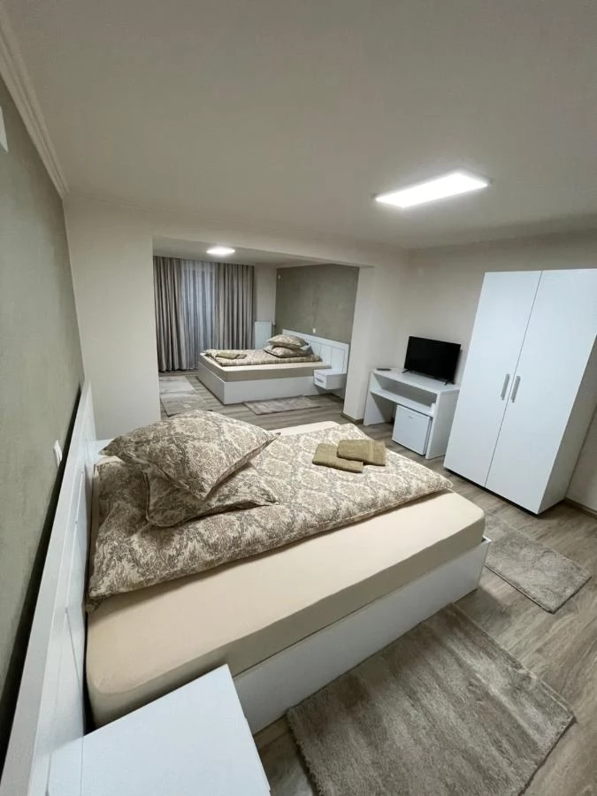 Chișcău Cazare | Pensiune (K1469-25) Imaginea poate fi supusă drepturilor de autor. Se recomandă contactarea titularului drepturilor. Chișcău Cazare | Pensiune (K1469-25) Imaginea poate fi supusă drepturilor de autor. Se recomandă contactarea titularului drepturilor.