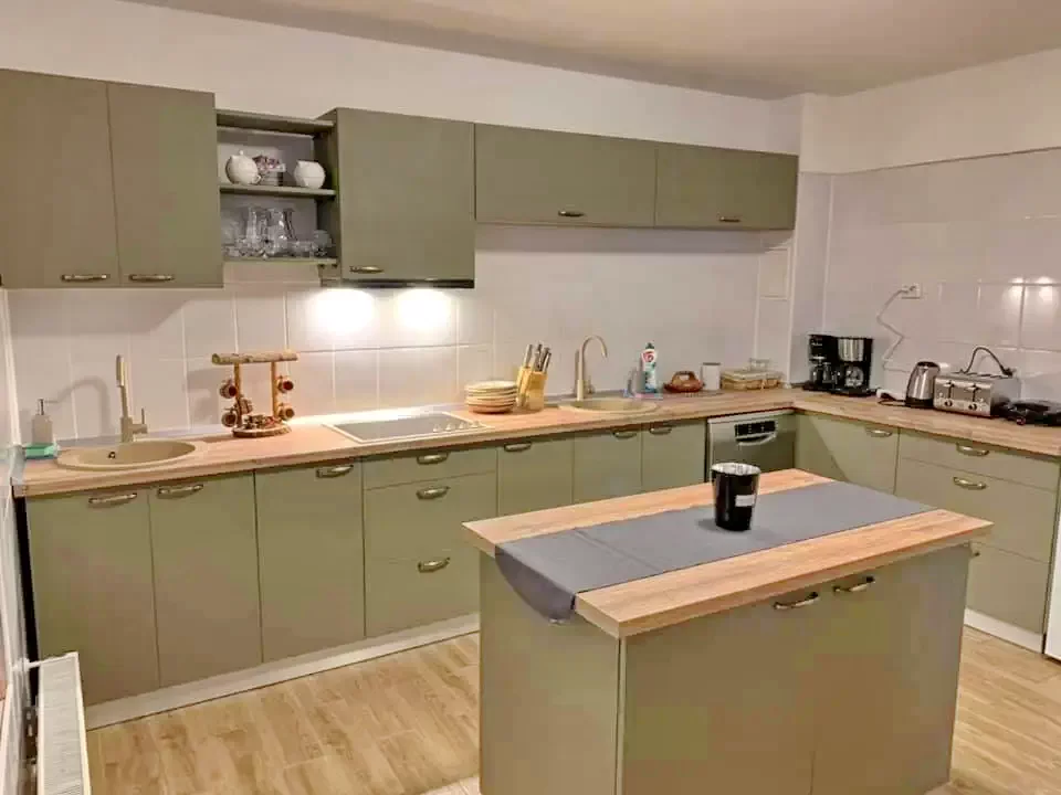 Szászkabánya Szállás | Motel (K1271-11) A kép szerzői jogvédelem alatt állhat. Javasolt a kapcsolatfelvétel a jog tulajdonossal.