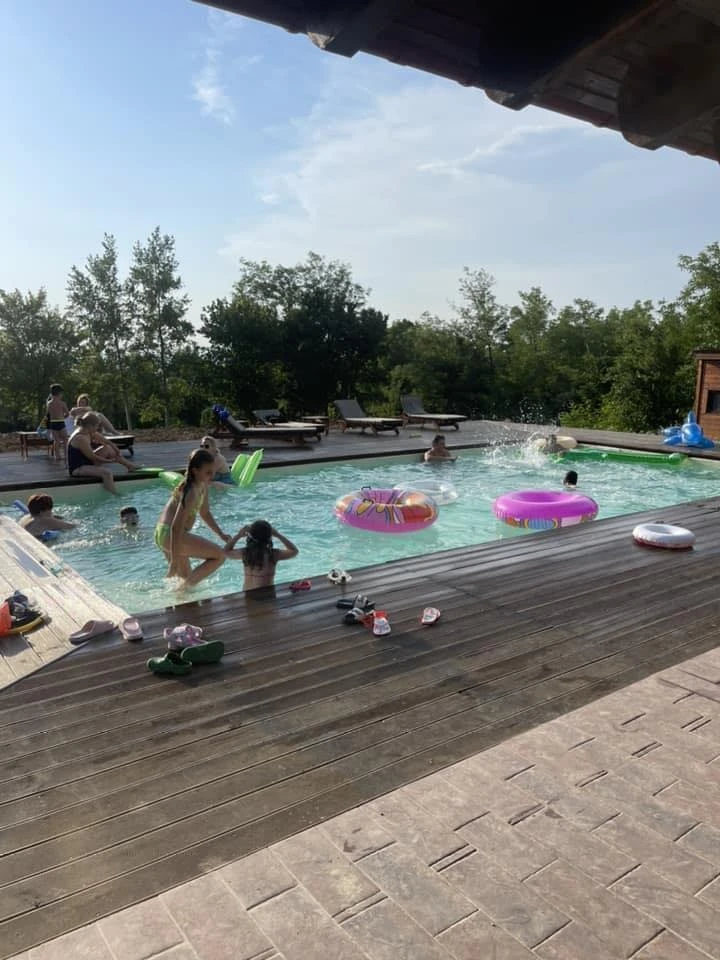 Szászkabánya Szállás | Panzió (K1271-28) A kép szerzői jogvédelem alatt állhat. Javasolt a kapcsolatfelvétel a jog tulajdonossal. Szászkabánya Szállás | Panzió (K1271-28) A kép szerzői jogvédelem alatt állhat. Javasolt a kapcsolatfelvétel a jog tulajdonossal.