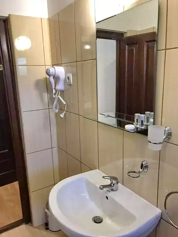 Sasca Montană Cazare | Motel (K1271-36) Imaginea poate fi supusă drepturilor de autor. Se recomandă contactarea titularului drepturilor.