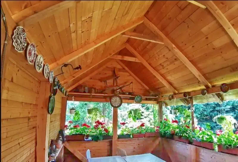 Arieșeni Cazare | Cabană (K0341-17) Imaginea poate fi supusă drepturilor de autor. Se recomandă contactarea titularului drepturilor. Arieșeni Cazare | Cabană (K0341-17) Imaginea poate fi supusă drepturilor de autor. Se recomandă contactarea titularului drepturilor.