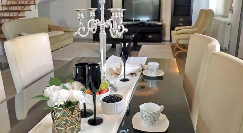 Șelimbăr Cazare | Sat de vacanță (K0422-1) Imaginea poate fi supusă drepturilor de autor. Se recomandă contactarea titularului drepturilor.