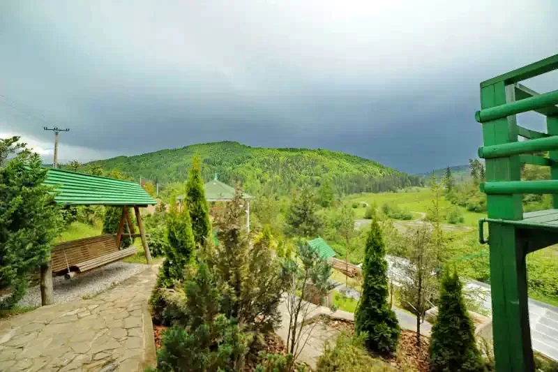 Săcele Cazare | Camping / Popas turistic (K0707-22) Imaginea poate fi supusă drepturilor de autor. Se recomandă contactarea titularului drepturilor.