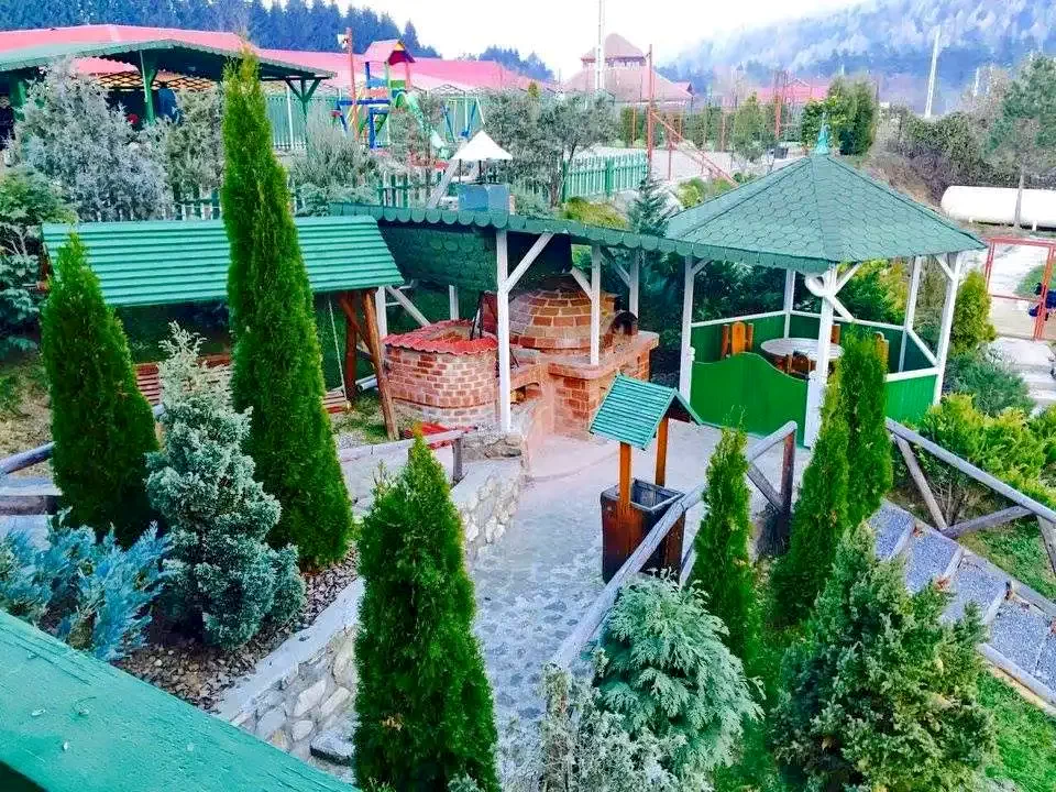 Négyfalu Szállás | Kemping / turistapihenő (K0707-24) A kép szerzői jogvédelem alatt állhat. Javasolt a kapcsolatfelvétel a jog tulajdonossal.