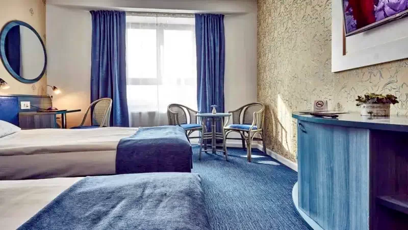 Cazare Târgu Mureș - Hotel Continental**** | Marosvásárhely - Continental Hotel****. Imaginea poate fi supusă drepturilor de autor. Se recomandă contactarea titularului drepturilor.