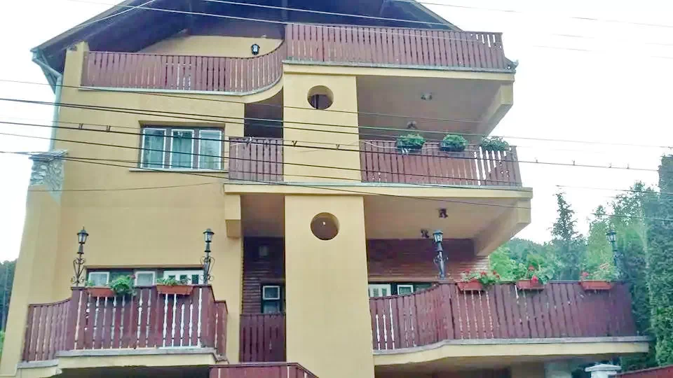 Băile Tușnad Cazare | Hotel*** (K0025-20) Imaginea poate fi supusă drepturilor de autor. Se recomandă contactarea titularului drepturilor.