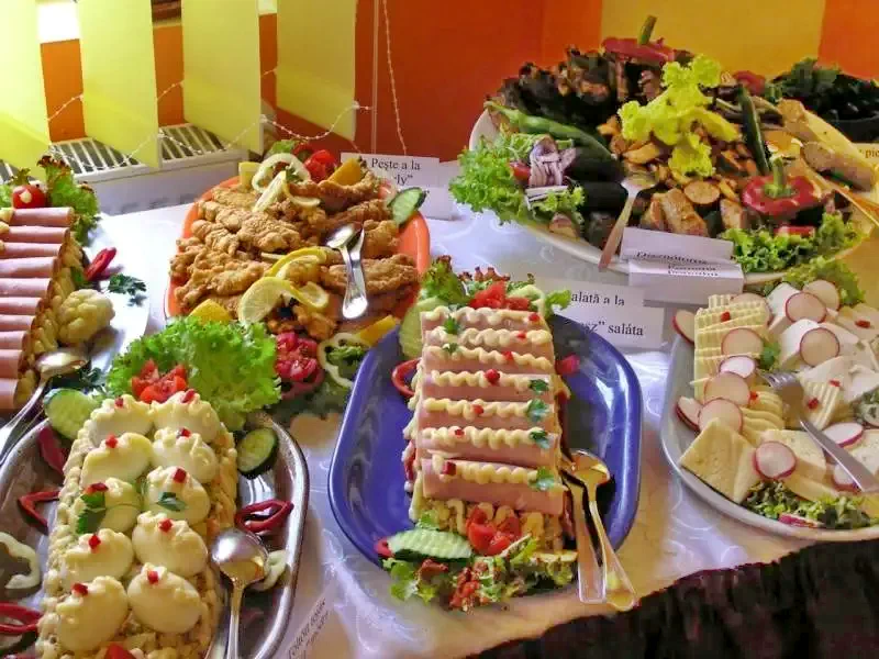 Bicfalău Cazare | Pensiune (K0646-34) Imaginea poate fi supusă drepturilor de autor. Se recomandă contactarea titularului drepturilor. Bicfalău Cazare | Pensiune (K0646-34) Imaginea poate fi supusă drepturilor de autor. Se recomandă contactarea titularului drepturilor.