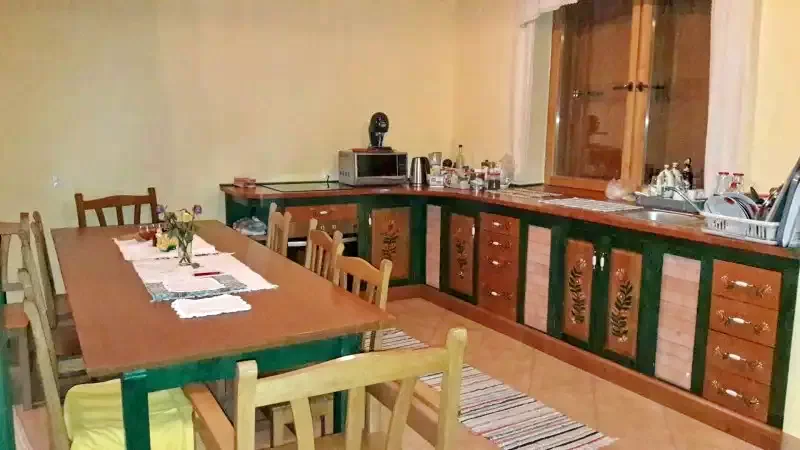 Székelyvarság Szállás | Kulcsosház (K0814-3) A kép szerzői jogvédelem alatt állhat. Javasolt a kapcsolatfelvétel a jog tulajdonossal. Székelyvarság Szállás | Kulcsosház (K0814-3) A kép szerzői jogvédelem alatt állhat. Javasolt a kapcsolatfelvétel a jog tulajdonossal.