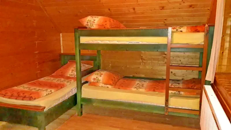 Székelyvarság Szállás | Üdülőfalu (K0814-14) A kép szerzői jogvédelem alatt állhat. Javasolt a kapcsolatfelvétel a jog tulajdonossal.