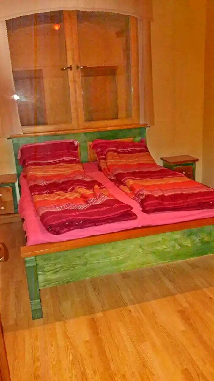 Vărșag Cazare | Sat de vacanță (K0814-18) Imaginea poate fi supusă drepturilor de autor. Se recomandă contactarea titularului drepturilor.