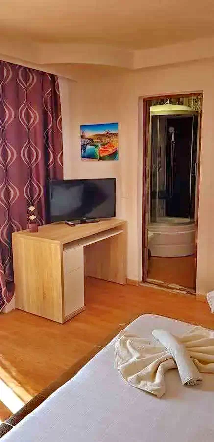 Corbu Cazare | Cabană (K0435-24) Imaginea poate fi supusă drepturilor de autor. Se recomandă contactarea titularului drepturilor. Corbu Cazare | Cabană (K0435-24) Imaginea poate fi supusă drepturilor de autor. Se recomandă contactarea titularului drepturilor.