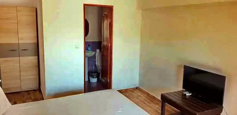 Corbu Cazare | Cabană (K0435-26) Imaginea poate fi supusă drepturilor de autor. Se recomandă contactarea titularului drepturilor. Corbu Cazare | Cabană (K0435-26) Imaginea poate fi supusă drepturilor de autor. Se recomandă contactarea titularului drepturilor.