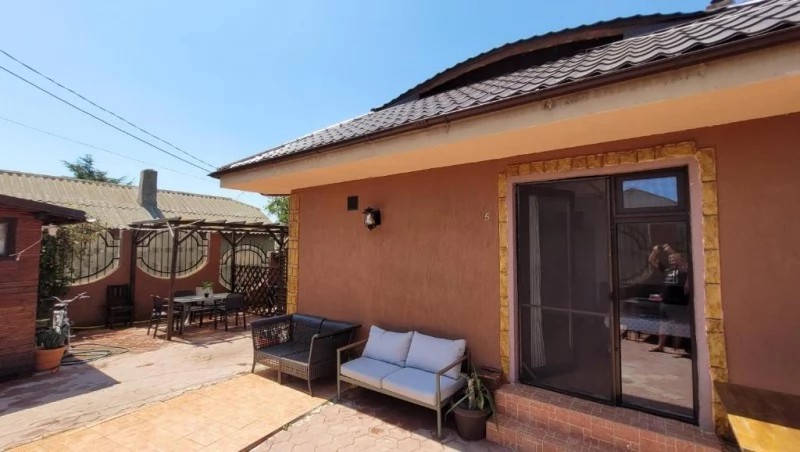 Corbu Cazare | Sat de vacanță (K0435-67) Imaginea poate fi supusă drepturilor de autor. Se recomandă contactarea titularului drepturilor.