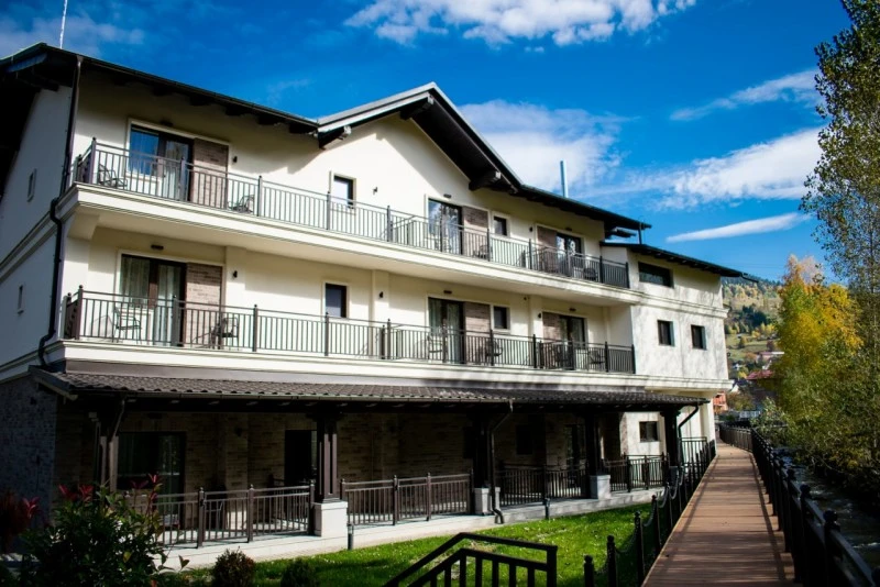 Borșa Cazare | Motel (K1511-15) Imaginea poate fi supusă drepturilor de autor. Se recomandă contactarea titularului drepturilor.