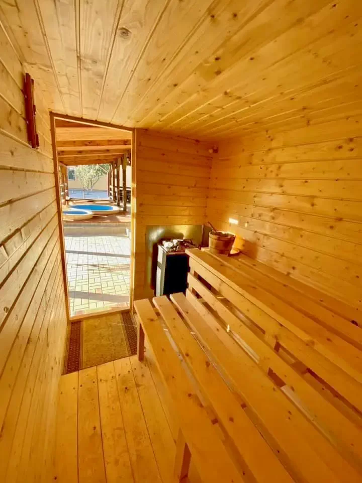 Corund Cazare | Cabană (K0412-38) Imaginea poate fi supusă drepturilor de autor. Se recomandă contactarea titularului drepturilor. Corund Cazare | Cabană (K0412-38) Imaginea poate fi supusă drepturilor de autor. Se recomandă contactarea titularului drepturilor.