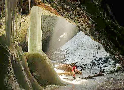 Valea Boga Cazare | Pensiune (K0928-39) Imaginea poate fi supusă drepturilor de autor. Se recomandă contactarea titularului drepturilor. Valea Boga Cazare | Pensiune (K0928-39) Imaginea poate fi supusă drepturilor de autor. Se recomandă contactarea titularului drepturilor.