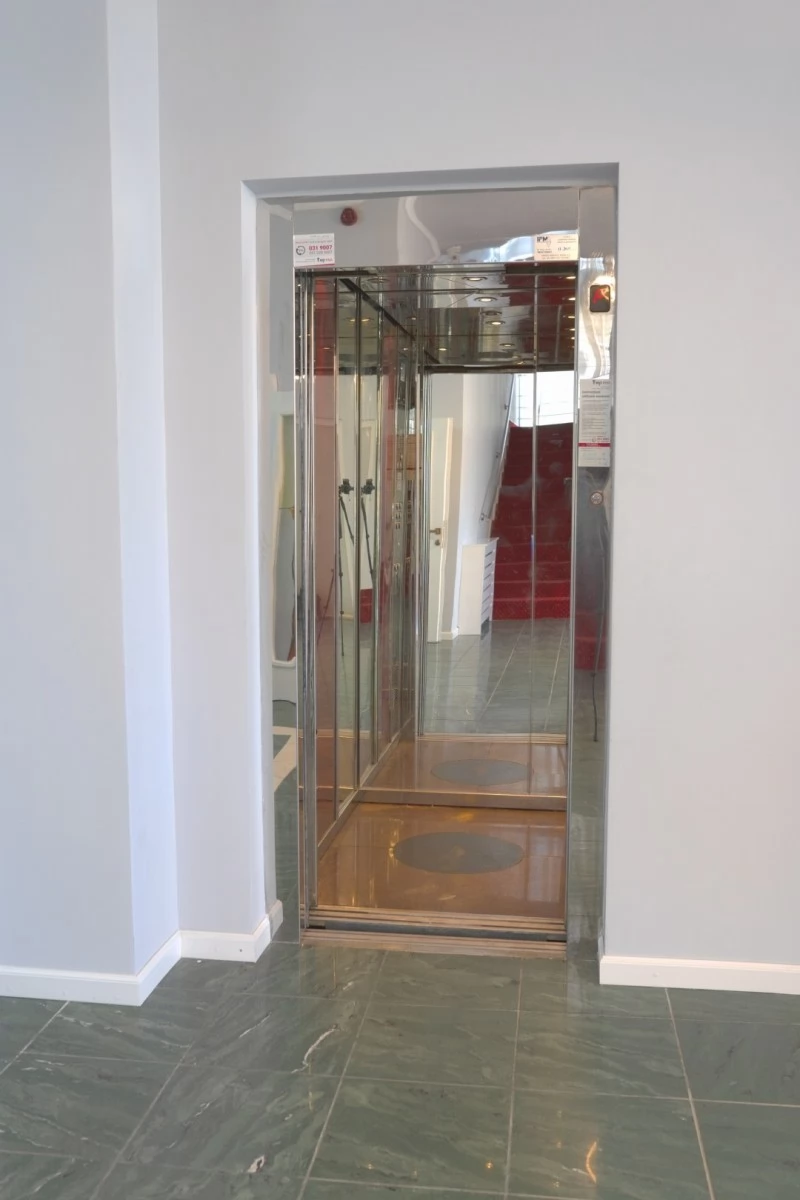 Timișoara Cazare | Hotel*** (K0912-8) Imaginea poate fi supusă drepturilor de autor. Se recomandă contactarea titularului drepturilor. Timișoara Cazare | Hotel*** (K0912-8) Imaginea poate fi supusă drepturilor de autor. Se recomandă contactarea titularului drepturilor.