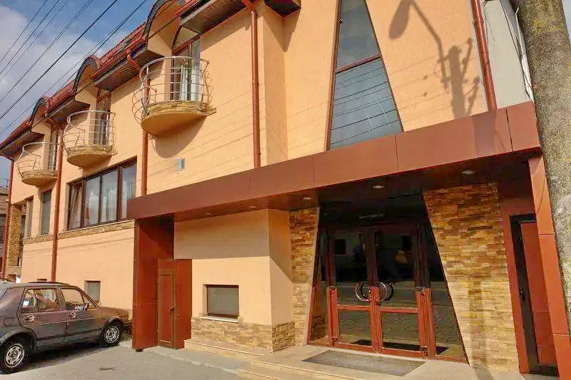 Aiud Cazare | Motel (K1148-1) Imaginea poate fi supusă drepturilor de autor. Se recomandă contactarea titularului drepturilor.