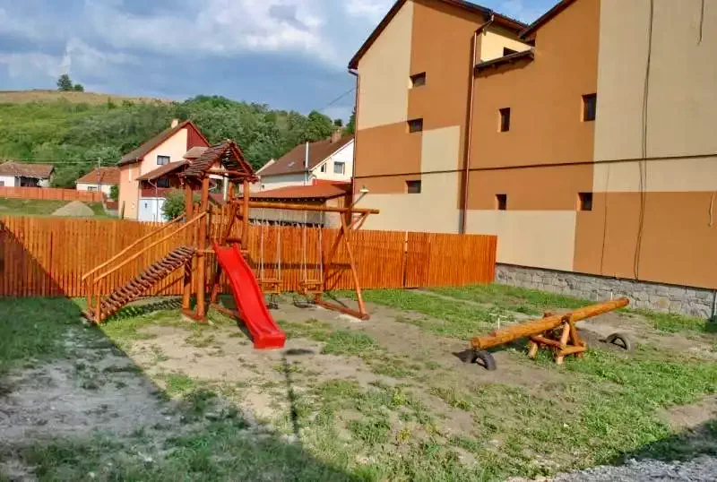 Csíkszereda Szállás | Panzió (K0078-38) A kép szerzői jogvédelem alatt állhat. Javasolt a kapcsolatfelvétel a jog tulajdonossal. Csíkszereda Szállás | Panzió (K0078-38) A kép szerzői jogvédelem alatt állhat. Javasolt a kapcsolatfelvétel a jog tulajdonossal.