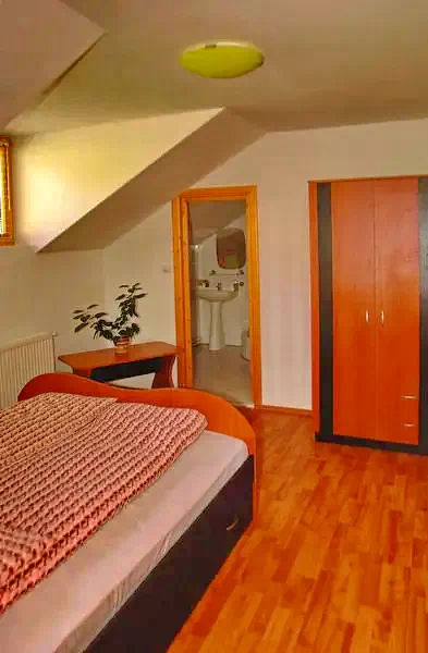 Gheorgheni Cazare | Pensiune (K0189-15) Imaginea poate fi supusă drepturilor de autor. Se recomandă contactarea titularului drepturilor. Gheorgheni Cazare | Pensiune (K0189-15) Imaginea poate fi supusă drepturilor de autor. Se recomandă contactarea titularului drepturilor.