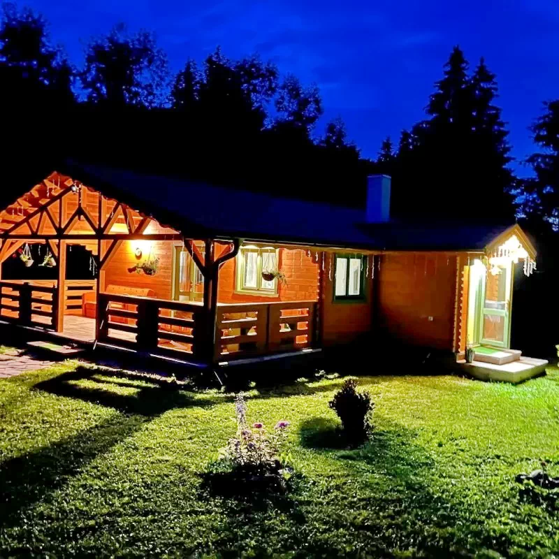 Ivó Szállás | Üdülőfalu (K0596-37) A kép szerzői jogvédelem alatt állhat. Javasolt a kapcsolatfelvétel a jog tulajdonossal.