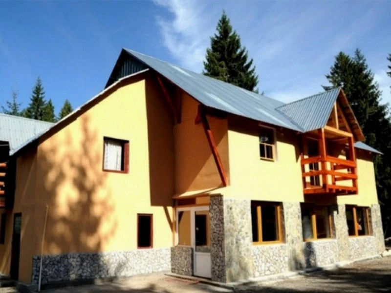 Padis Cazare | Pensiune (K0360-35) Imaginea poate fi supusă drepturilor de autor. Se recomandă contactarea titularului drepturilor. Padis Cazare | Pensiune (K0360-35) Imaginea poate fi supusă drepturilor de autor. Se recomandă contactarea titularului drepturilor.