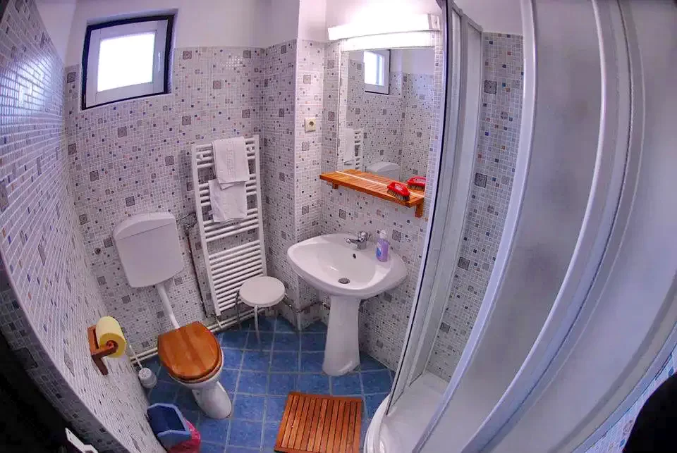 Harghita Madaras Cazare | Motel (K0740-5) Imaginea poate fi supusă drepturilor de autor. Se recomandă contactarea titularului drepturilor.