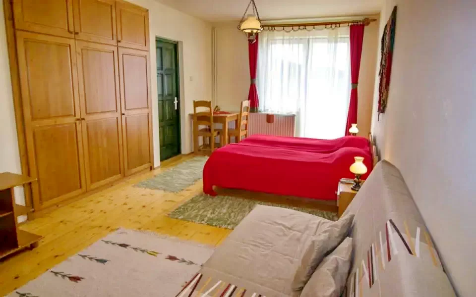 Madarasi Hargita Szállás | Motel (K0740-18) A kép szerzői jogvédelem alatt állhat. Javasolt a kapcsolatfelvétel a jog tulajdonossal.