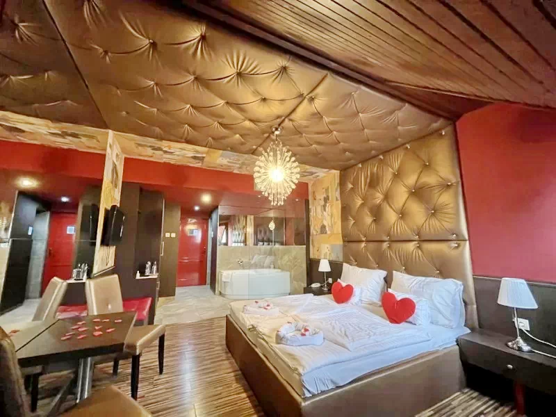 Gyula Szállás | Hotel*** (K0006-12) A kép szerzői jogvédelem alatt állhat. Javasolt a kapcsolatfelvétel a jog tulajdonossal. Gyula Szállás | Hotel*** (K0006-12) A kép szerzői jogvédelem alatt állhat. Javasolt a kapcsolatfelvétel a jog tulajdonossal.