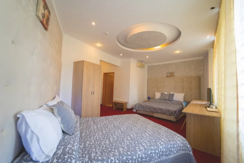 Timișoara Cazare | Hotel*** (K0912-23) Imaginea poate fi supusă drepturilor de autor. Se recomandă contactarea titularului drepturilor.