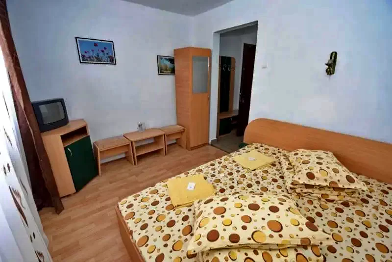 Páring-hegység, Petrozsény Szállás | Kemping / turistapihenő (K0683-35) A kép szerzői jogvédelem alatt állhat. Javasolt a kapcsolatfelvétel a jog tulajdonossal.