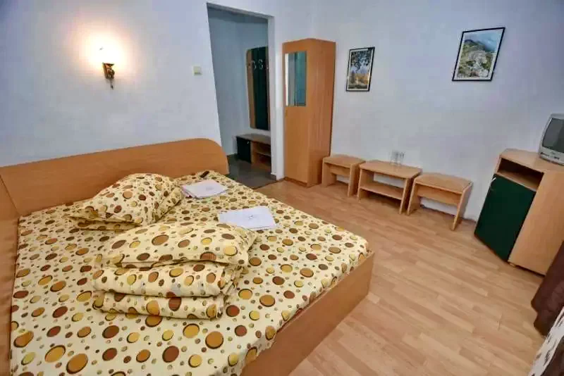 Páring-hegység, Petrozsény Szállás | Villa (K0683-39) A kép szerzői jogvédelem alatt állhat. Javasolt a kapcsolatfelvétel a jog tulajdonossal. Páring-hegység, Petrozsény Szállás | Villa (K0683-39) A kép szerzői jogvédelem alatt állhat. Javasolt a kapcsolatfelvétel a jog tulajdonossal.