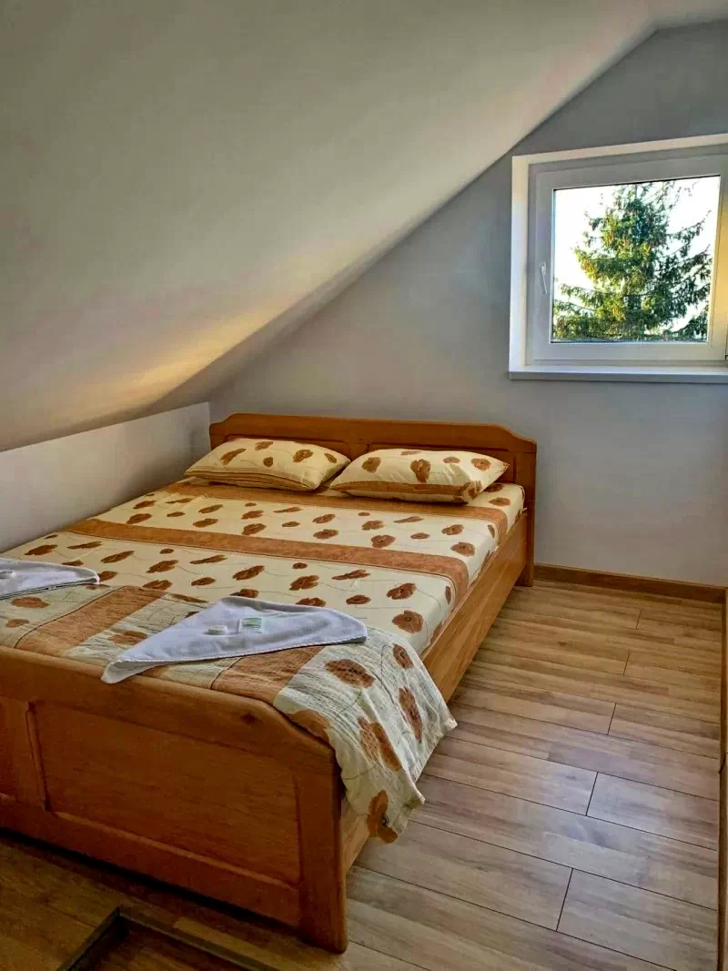 Páring-hegység, Petrozsény Szállás | Kemping / turistapihenő (K0683-42) A kép szerzői jogvédelem alatt állhat. Javasolt a kapcsolatfelvétel a jog tulajdonossal.