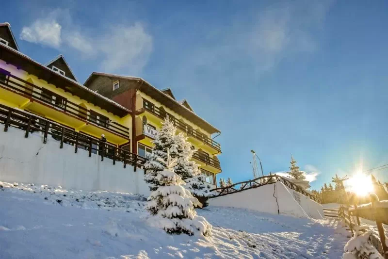 Statiunea Parâng-Petroșani Cazare | Camping / Popas turistic (K0683-73) Imaginea poate fi supusă drepturilor de autor. Se recomandă contactarea titularului drepturilor.