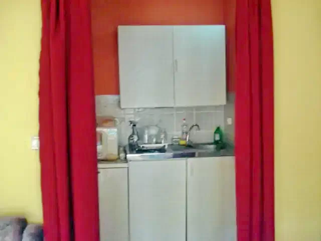 Mișcolț Cazare | Cabană (K0655-7) Imaginea poate fi supusă drepturilor de autor. Se recomandă contactarea titularului drepturilor.