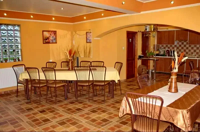 Vlăhița Cazare | Motel (K0349-3) Imaginea poate fi supusă drepturilor de autor. Se recomandă contactarea titularului drepturilor.