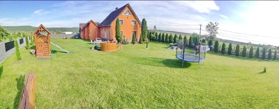 Szállás Vlăhița - Casa de Vacanta Panorama | Szentegyháza - Panoráma Kulcsosház. A kép szerzői jogvédelem alatt állhat. Javasolt a kapcsolatfelvétel a jog tulajdonossal.