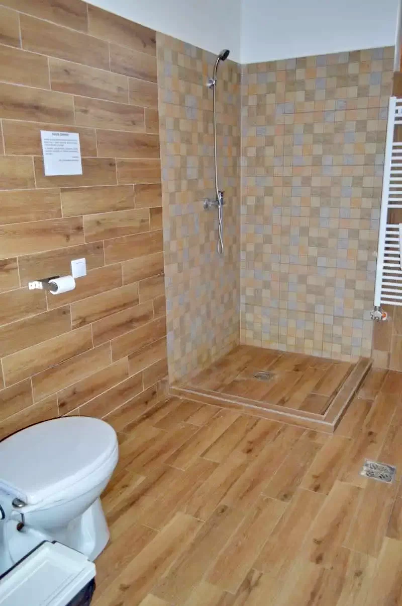  Cazare | Hotel**** (K0968-9) Imaginea poate fi supusă drepturilor de autor. Se recomandă contactarea titularului drepturilor.