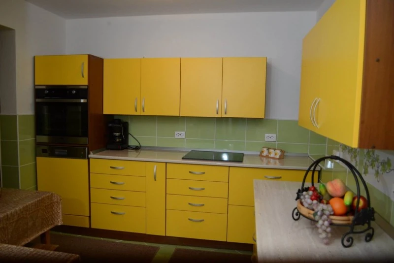 Nyikómalomfalva Szállás | Motel (K0112-15) A kép szerzői jogvédelem alatt állhat. Javasolt a kapcsolatfelvétel a jog tulajdonossal.