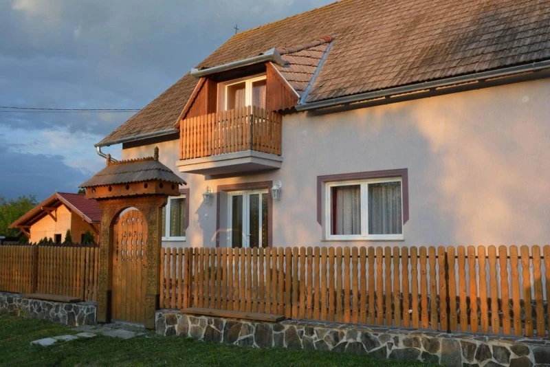 Nyikómalomfalva Szállás | Motel (K0112-20) A kép szerzői jogvédelem alatt állhat. Javasolt a kapcsolatfelvétel a jog tulajdonossal.