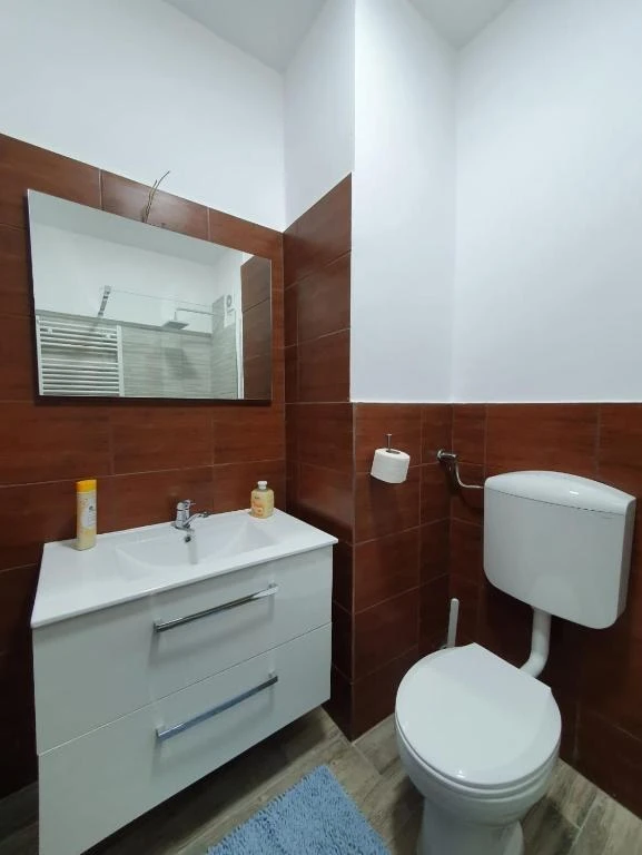 Petroșani Cazare | Hotel*** (K1580-5) Imaginea poate fi supusă drepturilor de autor. Se recomandă contactarea titularului drepturilor. Petroșani Cazare | Hotel*** (K1580-5) Imaginea poate fi supusă drepturilor de autor. Se recomandă contactarea titularului drepturilor.