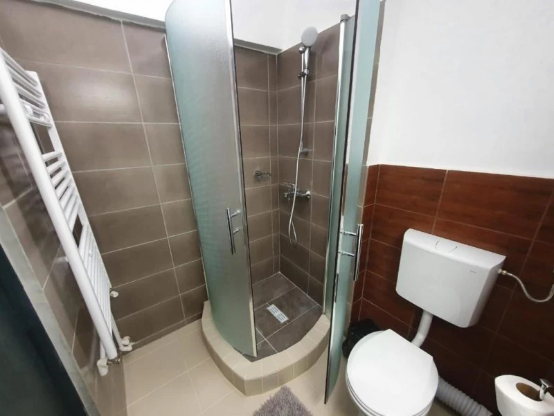 Petrozsény Szállás | Hotel*** (K1580-19) A kép szerzői jogvédelem alatt állhat. Javasolt a kapcsolatfelvétel a jog tulajdonossal.