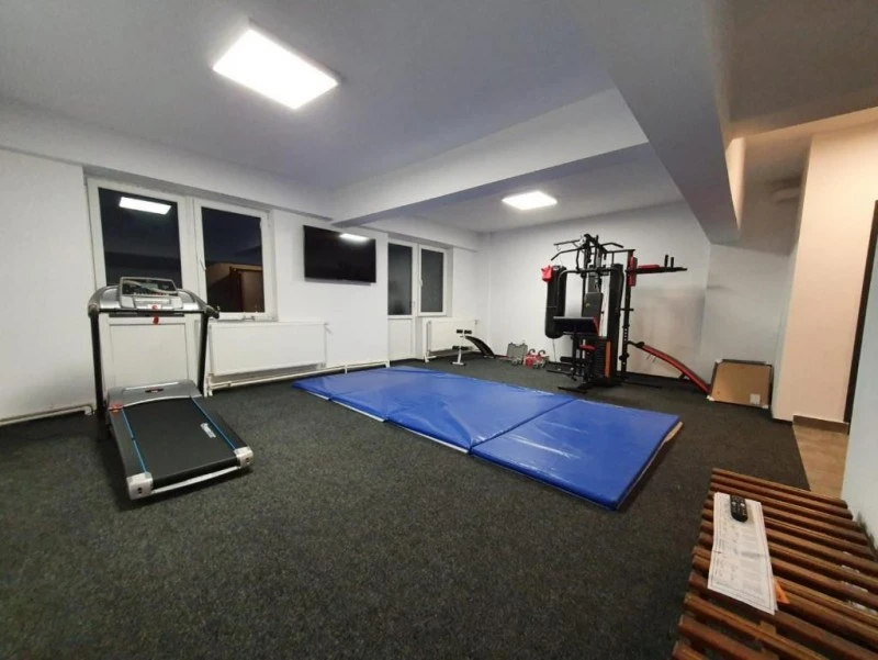 Petroșani Cazare | Hotel*** (K1580-47) Imaginea poate fi supusă drepturilor de autor. Se recomandă contactarea titularului drepturilor. Petroșani Cazare | Hotel*** (K1580-47) Imaginea poate fi supusă drepturilor de autor. Se recomandă contactarea titularului drepturilor.