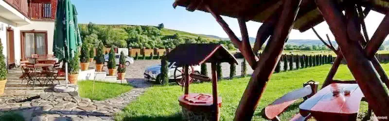 Mugeni Cazare | Motel (K0595-6) Imaginea poate fi supusă drepturilor de autor. Se recomandă contactarea titularului drepturilor.