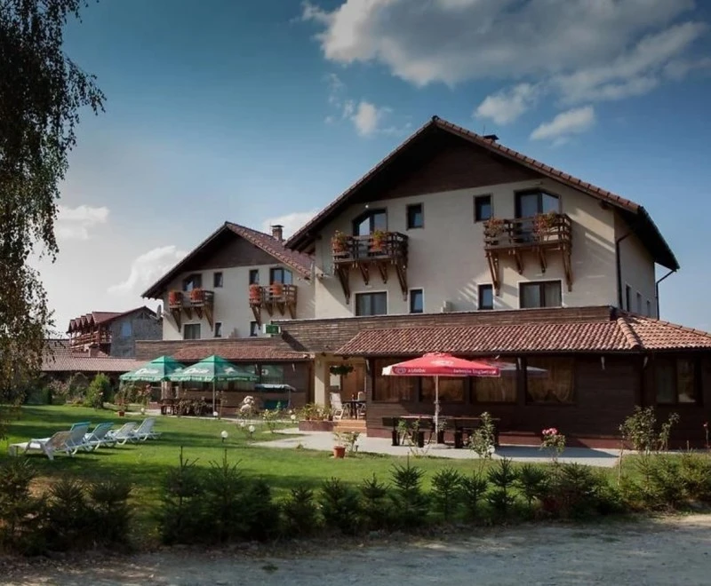 Felsőszombatfalva Szállás | Motel (K1529-37) A kép szerzői jogvédelem alatt állhat. Javasolt a kapcsolatfelvétel a jog tulajdonossal.