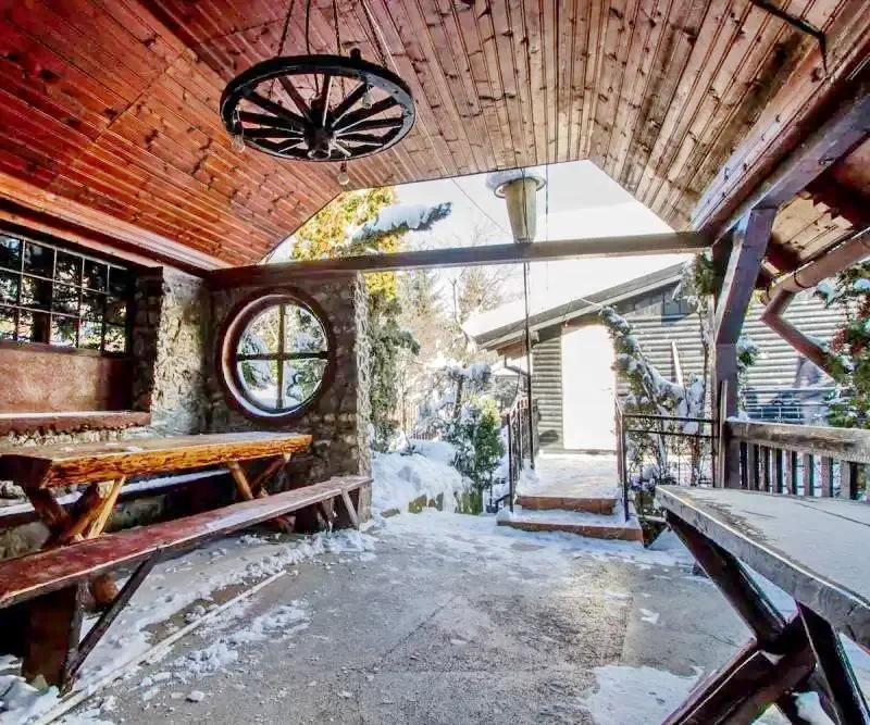 Bran Cazare | Motel (K0060-15) Imaginea poate fi supusă drepturilor de autor. Se recomandă contactarea titularului drepturilor.