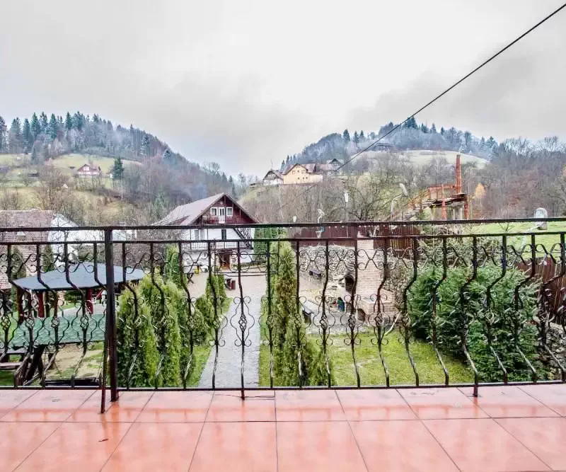 Bran Cazare | Motel (K0060-35) Imaginea poate fi supusă drepturilor de autor. Se recomandă contactarea titularului drepturilor.